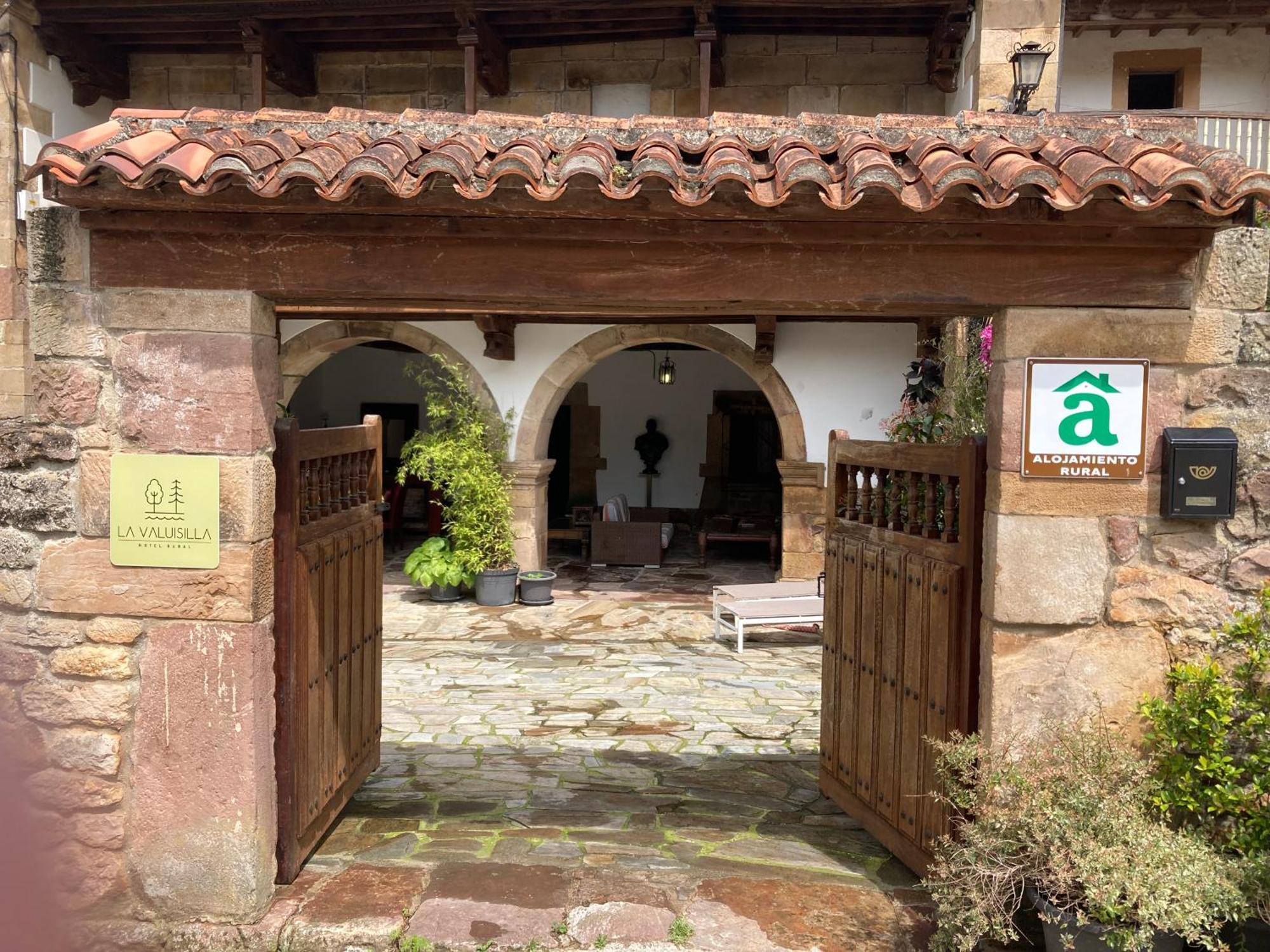 Cicera La Valuisilla, Hotel Rural מראה חיצוני תמונה